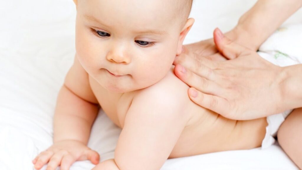 How do you take care of a neonatal skin